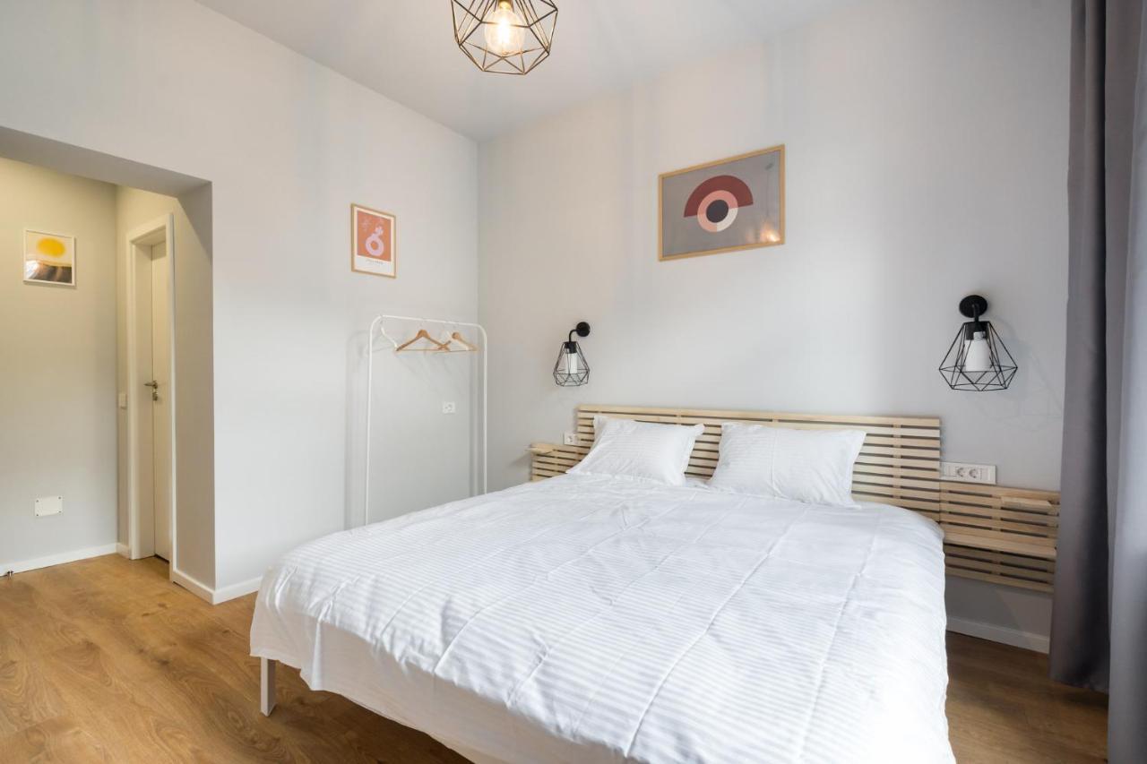 Cute Central Apartments In Villa Bukarest Kültér fotó