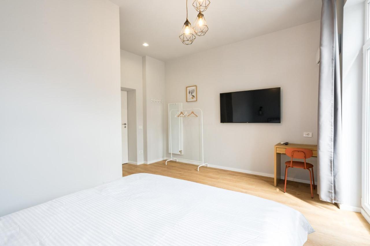 Cute Central Apartments In Villa Bukarest Kültér fotó